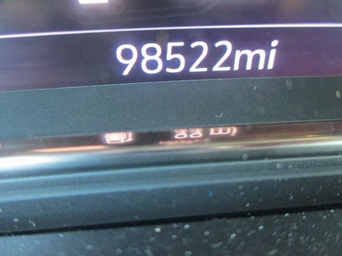 Used 2020 GMC Sierra 1500 AT4 w/ Off-Road Performance Package image 33