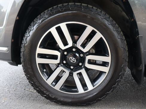 Used 2016 Toyota 4Runner Limited AWD/4WD image 42