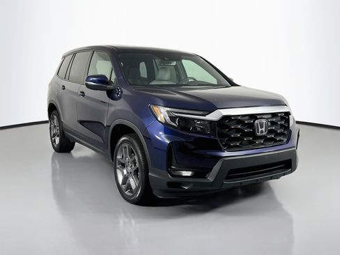 Certified 2023 Honda Passport EX-L image 3
