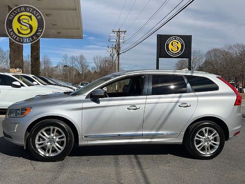 Used 2015 Volvo XC60 T5 Premier image 3