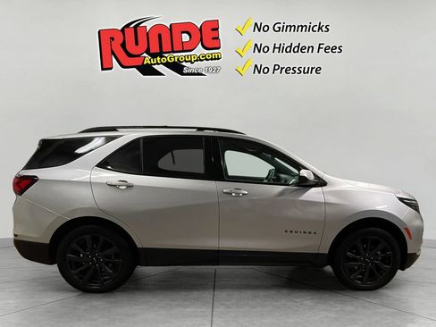 Certified 2022 Chevrolet Equinox RS AWD/4WD image 6