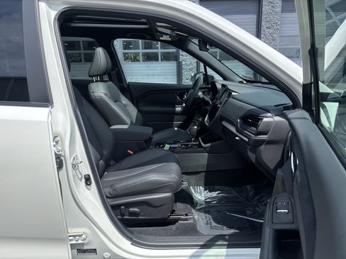Used 2026 Subaru Forester Limited AWD/4WD image 24