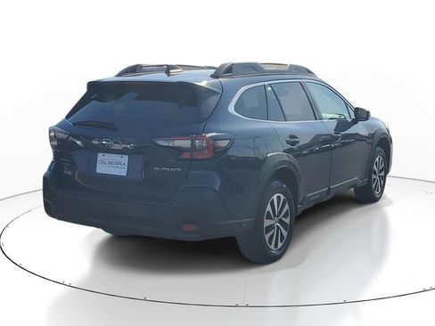 Certified 2025 Subaru Outback Premium w/ Popular Package #1A AWD/4WD image 4