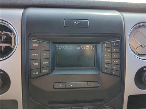 Used 2013 Ford F150 XLT w/ XLT Chrome Pkg image 16