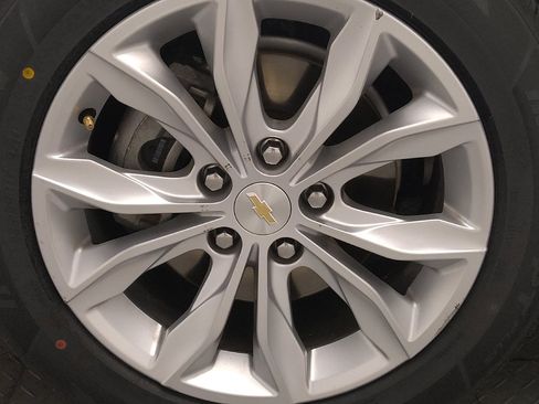 Used 2023 Chevrolet Malibu LT FWD image 31