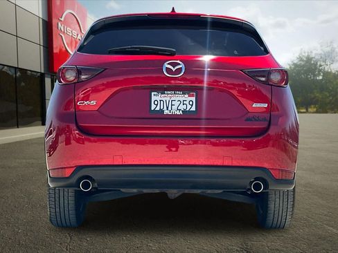 Used 2019 MAZDA CX-5 Touring FWD image 8