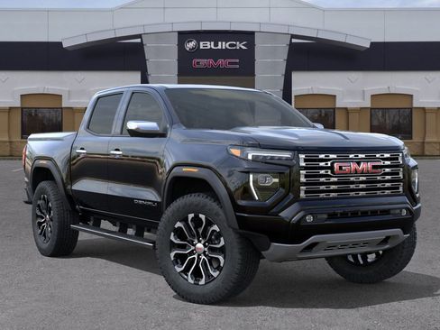 New 2026 GMC Canyon Denali image 7
