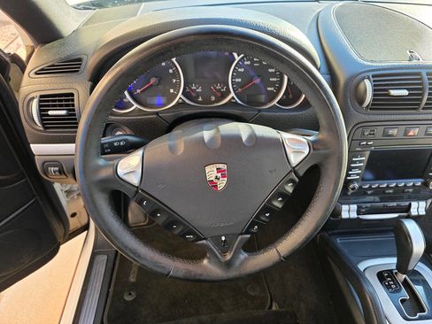 Used 2009 Porsche Cayenne S image 16