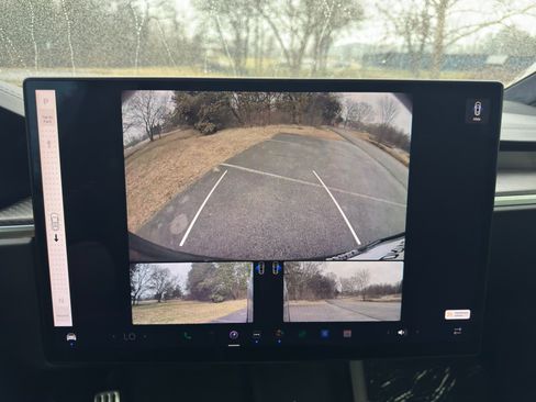 Used 2023 Tesla Model X Plaid image 81