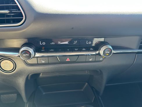 Certified 2025 MAZDA CX-30 AWD 2.5 S w/ Preferred Package image 31