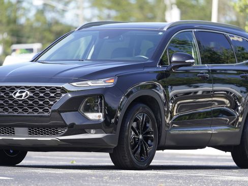 Used 2019 Hyundai Santa Fe Limited FWD image 35
