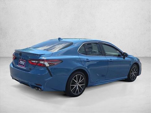 Certified 2023 Toyota Camry SE FWD image 4