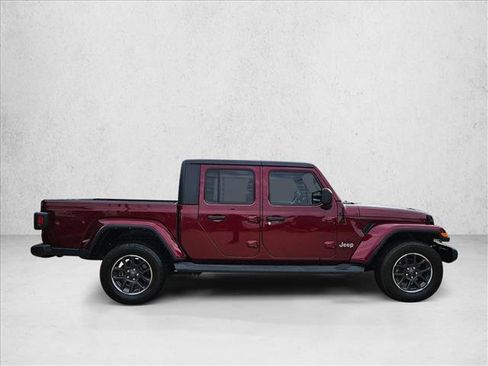 Used 2021 Jeep Gladiator Overland image 4