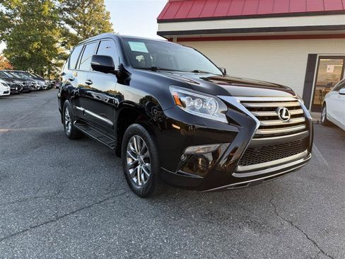 Used 2016 Lexus GX 460 Luxury AWD/4WD image 4