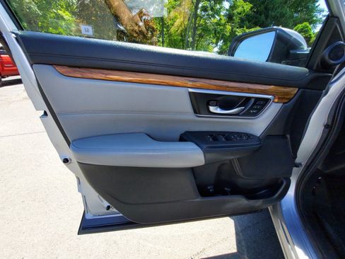 Used 2018 Honda CR-V EX-L image 8