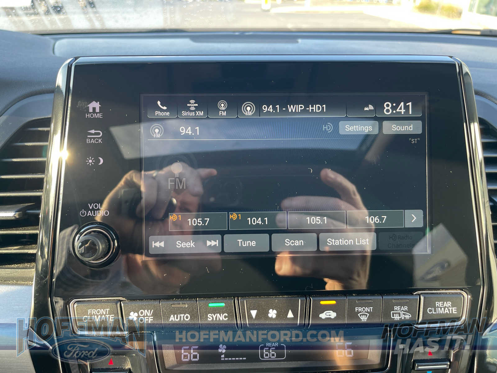 Used 2019 Honda Odyssey Elite image 12