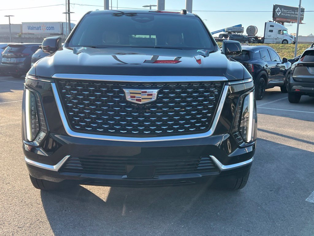 Used 2026 Cadillac Escalade Luxury w/ Touring Package AWD/4WD image 8