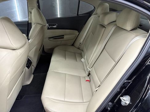 Used 2018 Acura TLX image 11