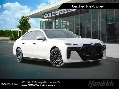 Certified 2025 BMW 740i xDrive AWD/4WD image 1