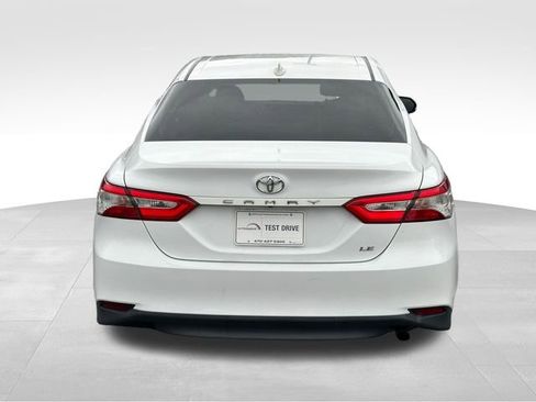 Used 2019 Toyota Camry LE image 4