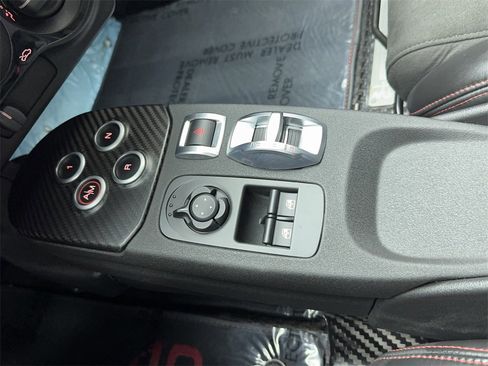 Used 2018 Alfa Romeo 4C Spider image 21