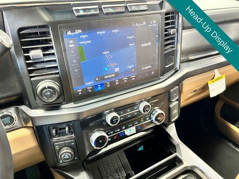 Used 2024 Ford F250 Lariat w/ Lariat Ultimate Package AWD/4WD image 13