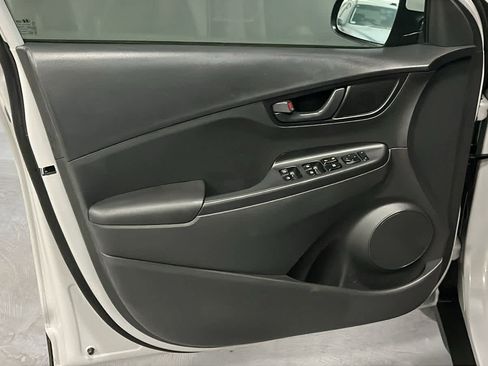 Used 2023 Hyundai Kona SEL w/ Cargo Package AWD/4WD image 9
