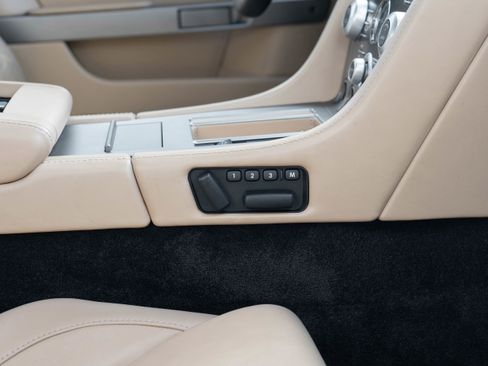 Used 2009 Aston Martin DB9 Volante image 30