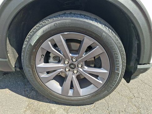 Certified 2023 Ford Explorer XLT w/ Equipment Group 202A image 8