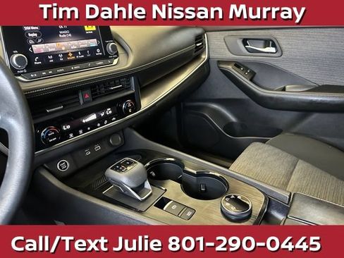 Used 2023 Nissan Rogue SV AWD/4WD image 30