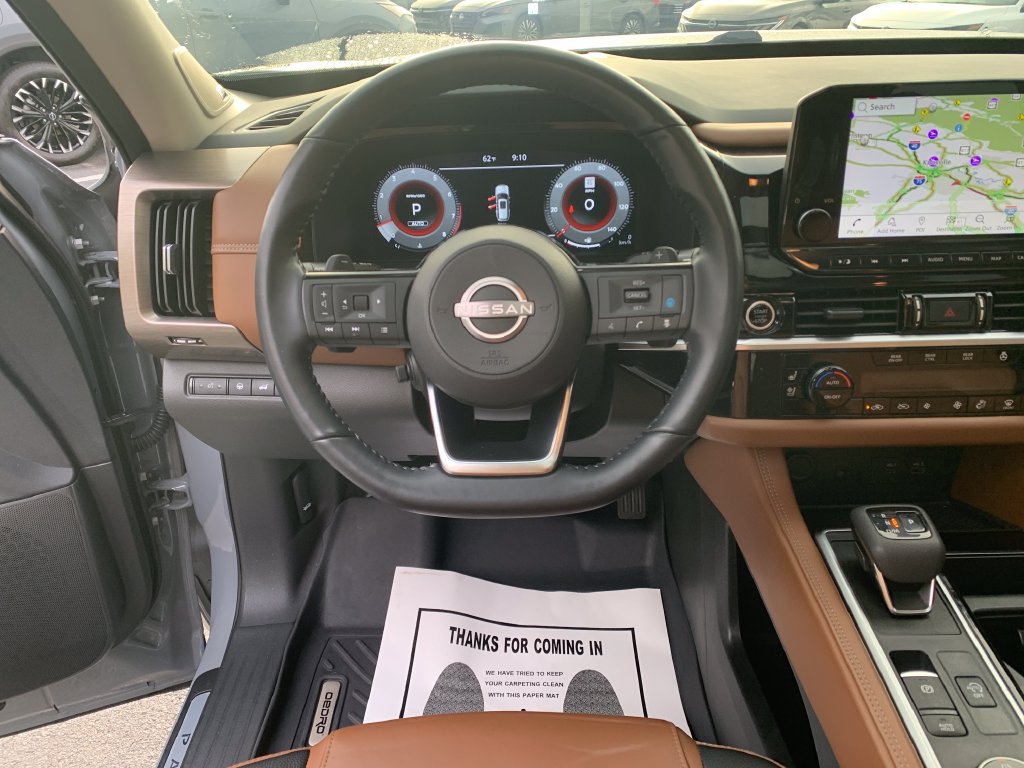 Certified 2024 Nissan Pathfinder Platinum AWD/4WD image 22