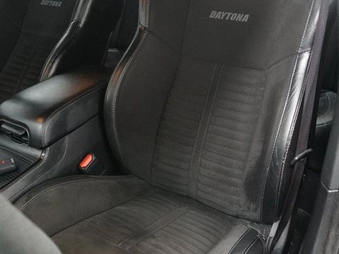 Used 2021 Dodge Charger Scat Pack w/ Daytona Edition Group RWD image 4