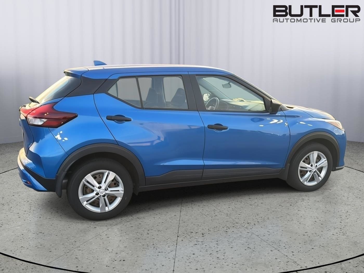Used 2024 Nissan Kicks S FWD image 7