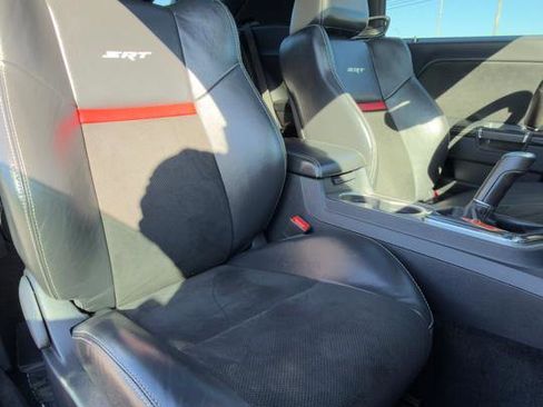 Used 2014 Dodge Challenger SRT8 w/ Harman/Kardon Audio Group image 54