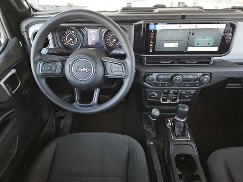 New 2026 Jeep Gladiator Sport AWD/4WD image 7