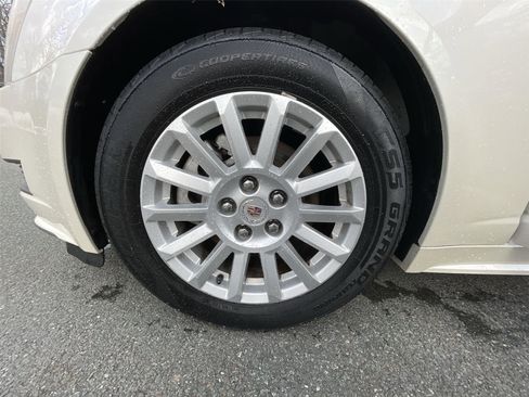 Used 2013 Cadillac CTS Luxury image 26