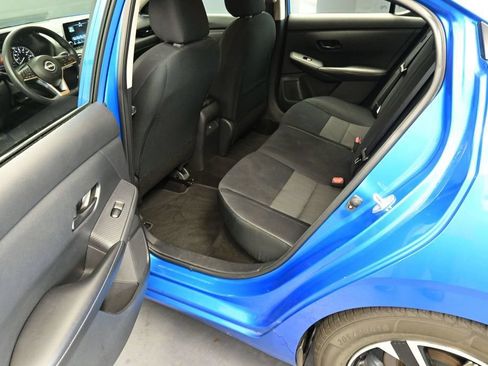 Used 2024 Nissan Sentra SV FWD image 16