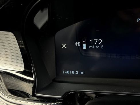 Certified 2024 Lincoln Corsair AWD w/ Equipment Group 101A image 13