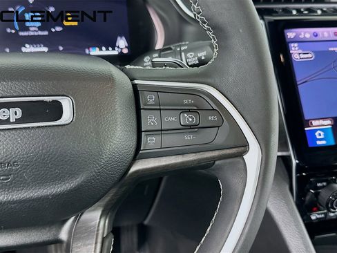 Used 2023 Jeep Grand Cherokee L Limited w/ Trailer Tow Group (B) image 17