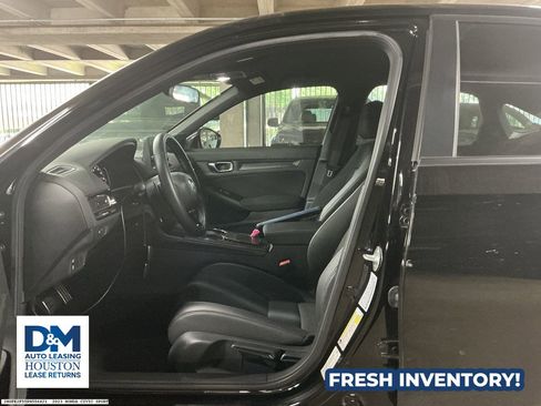 Used 2023 Honda Civic Sport image 8