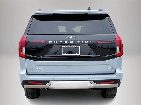 New 2026 Ford Expedition Max Platinum w/ Driver's Package image 3