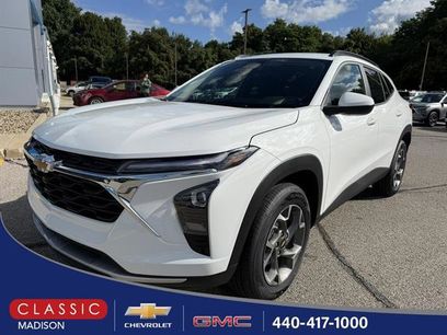 New 2025 Chevrolet Trax LT w/ Driver Confidence Package