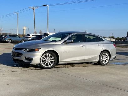 Used 2017 Chevrolet Malibu LT