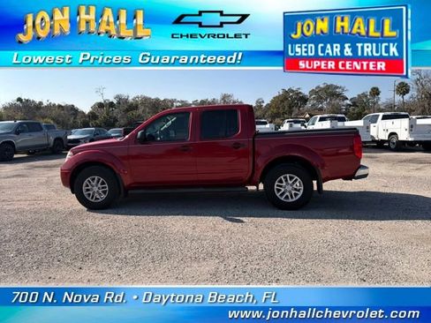 Used 2018 Nissan Frontier SV w/ Value Truck Package image 5