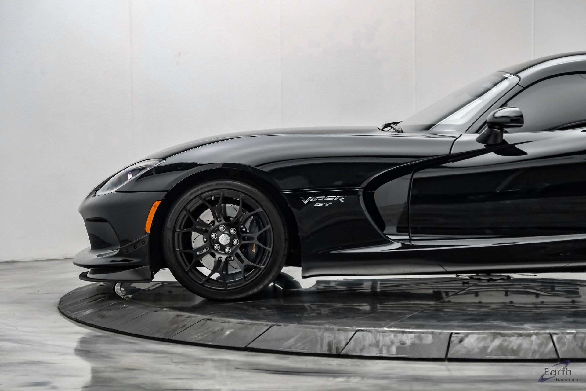 Used 2017 Dodge Viper GTC w/ Time Attack Group 2.0 RWD image 9