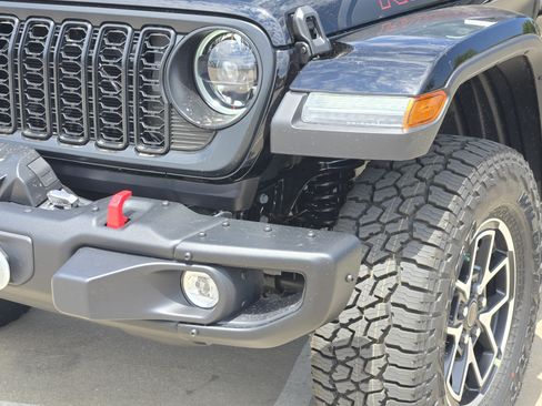 New 2026 Jeep Gladiator Rubicon AWD/4WD image 6