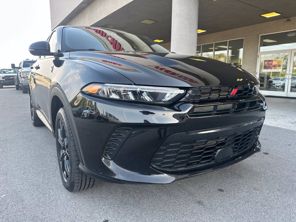 Used 2024 Dodge Hornet GT w/ GT Blacktop Package AWD/4WD image 3