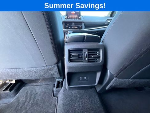 Used 2025 Nissan Rogue SV AWD/4WD image 33
