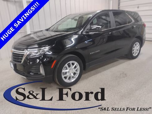 Used 2024 Chevrolet Equinox LT image 1