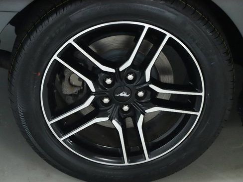 Used 2020 Ford Mustang GT w/ Equipment Group 301A image 12